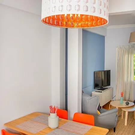 Fully Renovated And Relaxing Апартаменты *